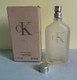 Flacon Spray Avec Bouchon, Remplissable "ONE " De Calvin KLEIN Eau De Toilette 50 Ml  Avec Sa Boite VIDE/EMPTY - Flacons (vides)