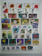 Delcampe - Monde - FLEURS - 1223 Timbres Différents Dans Un Album + 8 Cartes Max + 4 FDC - Collections (with Albums)