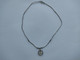 Delcampe - PENDENTIF COLLIER Long 41 Cm Avec Oiseau NACRE Sculpté  Poids 4,08 Grammes - Pendants