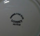 SUPERBE GRAND PLAT PLAT ROND LONGWY DECORE A LA MAIN COLOMBE TULIPES TBE 33.5cm - Longwy (FRA)