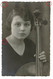 Oude Foto Old Photo Ancienne Studio Cabinet Portrait Girl Fille Musicienne Cello Musique Music Instrument - Personas Anónimos