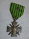 DECORATION MEDAILLE RUBAN. CROIX DE GUERRE VICHY 1939 AVEC 1 ETOILE BRONZE. - Frankrijk