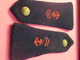 Militaria  / 2  épaulettes Tissus Anciennes  Avec Boutons Laiton /Marine / Vers 1970-1990            ET342 - Ecussons Tissu