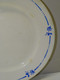 *ANCIEN PLAT ROND PLAT CERAMIQUE ST AMAND GILBERT ART DECO FLEURS BLEUES    E - Saint Amand (FRA)