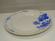 Delcampe - *ANCIEN PLAT ROND PLAT CERAMIQUE ST AMAND GILBERT ART DECO FLEURS BLEUES    E - Saint Amand (FRA)