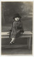 75 PARIS  CARTE  PHOTO   DE PETITE  FILLE  CHEZ  LE PHOTOGRAPHE   LA PHOTO MECANIQUE  FAUBOURG  ST MARTIN  PARIS - Other & Unclassified