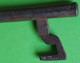 Delcampe - Lot 8 Anciens Outils CLEFS - Pour Porte Armoire Placard - Etat D'usage "dans Leur Jus"- Vers 1930 1960 - Other Apparatus