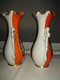 Delcampe - O2 / RARE Paire De Vases Orange Décor Floral Porcelaine Faïence Vieux Bruxelles - Altri & Non Classificati