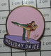 1922 Pin's Pins / Beau Et Rare / THEME : SPORTS / PATINAGE ARTISTIQUE HOLIDAY ON ICE - Patinage Artistique