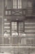 CPA PHOTOGRAPHIE - Trois Femmes Au Balcon D'une Maison - Barrière - Fotografia