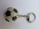 Sport / Foot/ Porte-clé Plastique/ Ballon De Foot/ Vers 1960 -70   POC449 - Llaveros