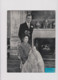 A ROYAL FAMILY ALBUM FROM THE DAY OF QUEEN VICTORIA TO H. R . H . PRINCE CHARLES OF EDINBURGH 1948 - Altri & Non Classificati