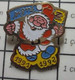 911C Pin's Pins / Beau Et Rare / THEME : NOEL / PERE NOEL SIGNE Z 1991 1992 - Weihnachten