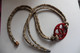 Delcampe - Bracelet / Collier De Créateur Cordon En Cuir De Serpent Beige Et Pièce En Laque Rouge Du Vietnam Fermoir Aimanté - Bracelets