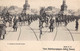 Cartes Stéréos.    4 Cartes   Paris  Jardin D'Acclimatation . Singes Autruches  Et  Militaires     (voir Scan) - Stereoscope Cards