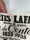 Affiche Publicitaire GALERIES LAFAYETTE NANTES Fête Du Centenaire 1835-1935 Mode Vêtements - Affiches