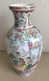 Vase Aux Motifs Asiatiques - Hauteur : 31 Cm - Jarrones