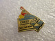 PIN'S  CANOE   USBTP   BREIL SUR  ROYA  BATEAU - Canoeing, Kayak