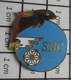 SP12 Pin's Pins / Beau Et Rare / THEME : SPORTS / CLUB NATATION SNC STADE NAUTIQUE CAENNAIS DAUPHIN - Natation