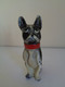 Delcampe - Escultura De Un Perro Boston Terrier Sentado Y Con Un Collar Rojo. Metal Pintado. Estilo Viena. - Metaal