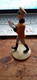 Le Roi MUSKAR Enfile Ses Gants TINTIN Le Sceptre D'ottokar HERGE Moulinsart 2012 - Statues - Resin