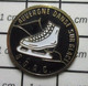 1310 Pin's Pins / Beau Et Rare / SPORTS / PATINAGE ARTISTIQUE PATIN A GLACE DANSE AUVERGNE SGAC - Pattinaggio Artistico