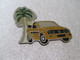 Delcampe - RARE   PIN'S    VOLKSWAGEN  GOLF  CABRIOLET   VABSA - Volkswagen