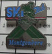 1415a Pin's Pins / Beau Et Rare / SPORTS / STATION SPORTS D'HIVER SKI CLUB MONTGENEVRE Le Planter Du Baton ! - Sports D'hiver