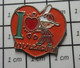 413i Pin's Pins / Beau Et Rare / SPORTS / BASE-BALL COEUR ORANGE I LOVE LIL'LEAGUER - Honkbal