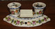 Delcampe - TRES ANCIENNE JOLIE PIECE CERAMIQUE 2 BOUGEOIRS + PORTE ALLUMETTE DECOR FLEUR BE - Kandelaars, Kandelaars & Kandelaars