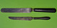 Lot 2 Anciens COUTEAUX - Manche Bois Ou Corne ? - "laissés Dans Leur Jus" - Initiales Familiale MF - Vers 1900 - Knives