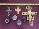 Lot De 7  Pendentifs Et Broches Bronze Et Argent Anciens - Anhänger