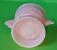 Delcampe - RARE Ancien COQUETIER - Publicité Fromage ROUY D'OR - Plastique Rose - Poule - En Très Bon état , Aucun Manque-Vers 1960 - Egg Cups