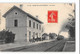 CPA 86 Monts Sur Guesnes La Gare Et Le Train - Monts Sur Guesnes