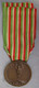 Médaille Italienne 1915 / 1918 Vittorio Emmanuel III Avec Signature Du Graveur S. Canevari - Italie