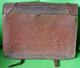 Delcampe - Ancien SAC D'école En CUIR épais "cavalier" 2 Poches - Dessin Fin Du Grain - Utilisation Durant 2 Générations -Vers 1940 - Leather Goods 