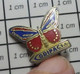 1415c Pin's Pins / Beau Et Rare / ANIMAUX / ODIPAC S.A. PAPILLON ROUGE BLEU ET OR - Animaux