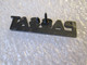 PIN'S    VOLKSWAGEN  PASSAT   VARIANT 97   Zamak - Volkswagen