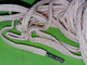 Delcampe - Lot 4 Anciens LACETS Rose TRES TRES Long - Mercerie NEUF De STOCK - Prix GOULET TURPIN Reims - Vers 1950 - Laces & Cloth