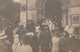 CARTE PHOTO ENVIRONS OU ROUEN ? A IDENTIFIER SORTIE D'EGLISE AFFICHE (fete Nationale De Jeanne D'arc 13 Mai 1923 Rouen) - Da Identificare