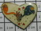 1315a Pin's Pins / Beau Et Rare / ANIMAUX / COEUR BLANC ET 2 SERPENTS ???? - Animaux