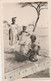 Région De DAKAR - Une Femme Wolof Et Ses Filles  ( Photo 11cm X 7 Cm  ) - Senegal