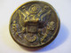 1 Bouton En Cuivre Ancien Embouti/Armoiries  Aigle US/ 2,5  Cm/ Art Metal Works Inc / Newark N.J./Début XXème    BOUT197 - Boutons