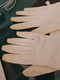 50 // GANTS FINS MONTANTS ANCIENS   POUR FEMME PETITE TAILLE  LONGUEUR 48 CMS - Andere & Zonder Classificatie