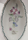 Delcampe - *JOLI PETIT PLAT RAVIER PORCELAINE De LIMOGES Décor Main MJ ROQUES Déco Table  E - Limoges (FRA)