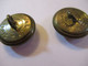 2   Boutons Anciens Bombés/ Poste/ Uniforme/Postes Et Télégraphes/ Doré/ T W & W Paris/2,3 Cm/ Début XXéme   BOUT238 - Boutons