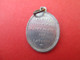 Petite Médaille Religieuse Ancienne/ Sainte Thérèse De L'Enfant Jésus/Métal Blanc /Vers 1925                     CAN609 - Godsdienst & Esoterisme