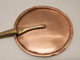 Delcampe - *ANCIEN COUVERCLE DE CASSEROLE XIXe En CUIVRE Poignée BRONZE DECO CUISINE   E - Coppers