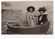 62 - HUY - Photo De BODEAU L. *mère Et Fille Dans Une Barque Sur Fond De Mer *  Photo-carte - Hoei