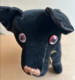 Delcampe - PELUCHE CHIEN 2 PELUCHES ANNEES 1940 INTERIEUR PAILLE - Knuffels